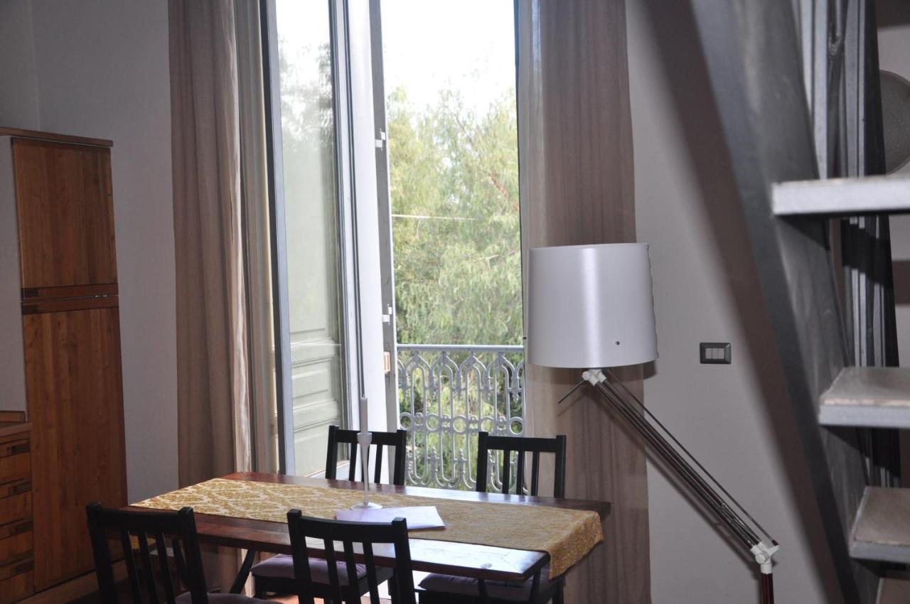 Appartamenti Villa Bellini คาตาเนีย ภายนอก รูปภาพ