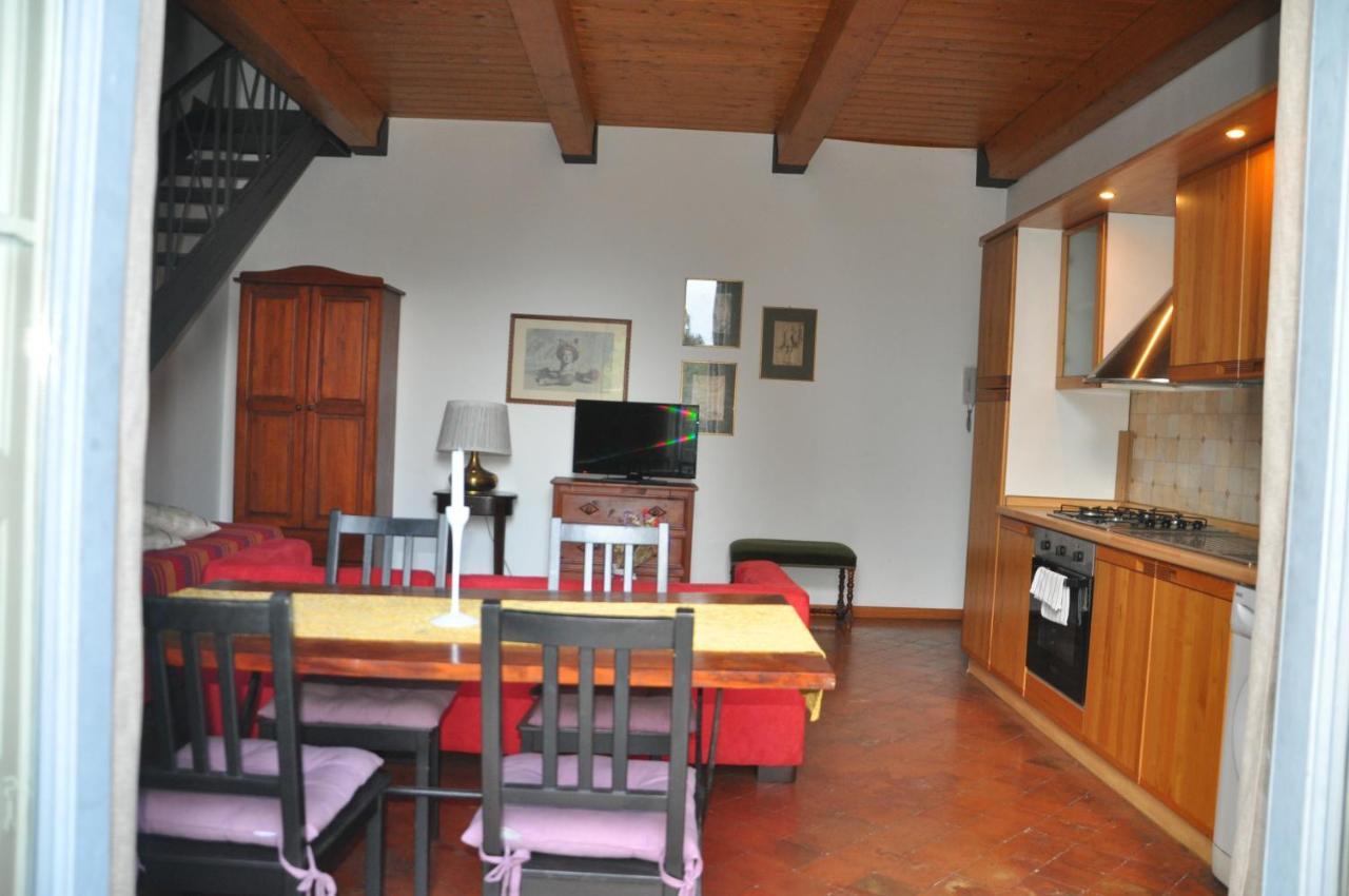 Appartamenti Villa Bellini คาตาเนีย ภายนอก รูปภาพ
