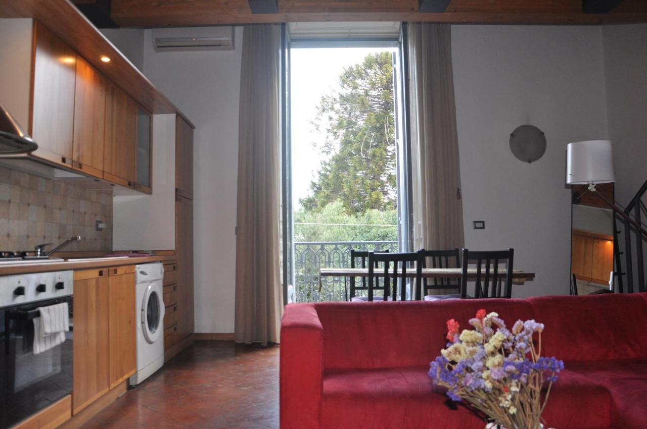 Appartamenti Villa Bellini คาตาเนีย ภายนอก รูปภาพ
